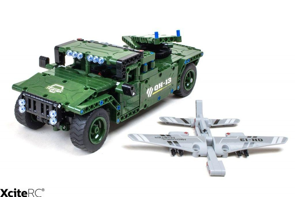 ds11759868_teknotoys_rc_vojensky_transporter_active_bricks_2