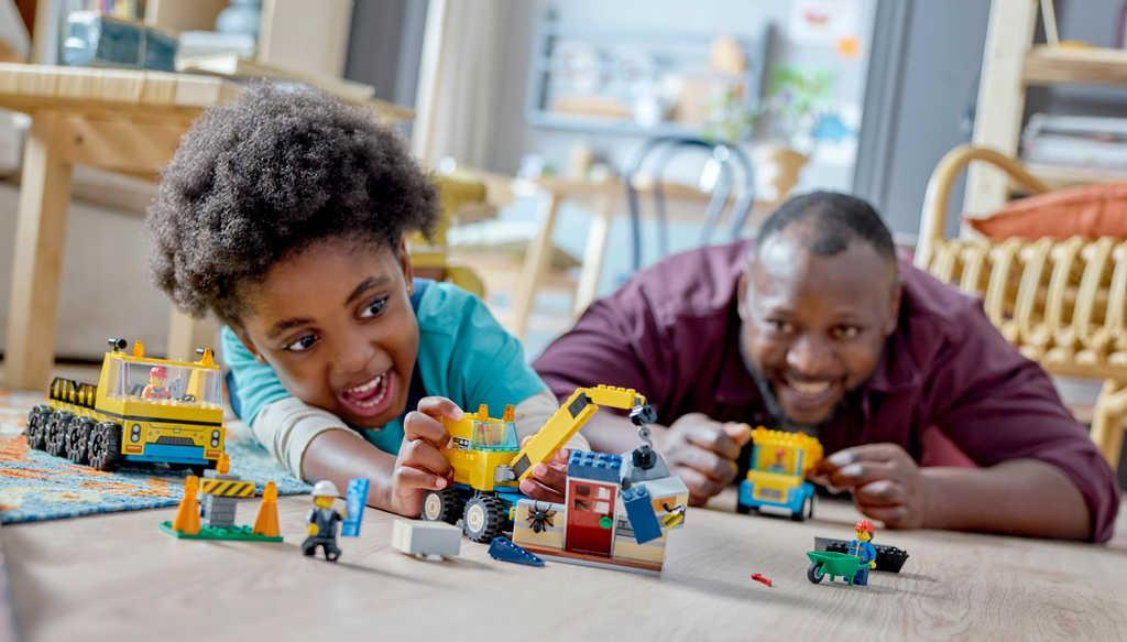 LEGO CITY Vozidla ze stavby a demoliční koule 60391 STAVEBNICE