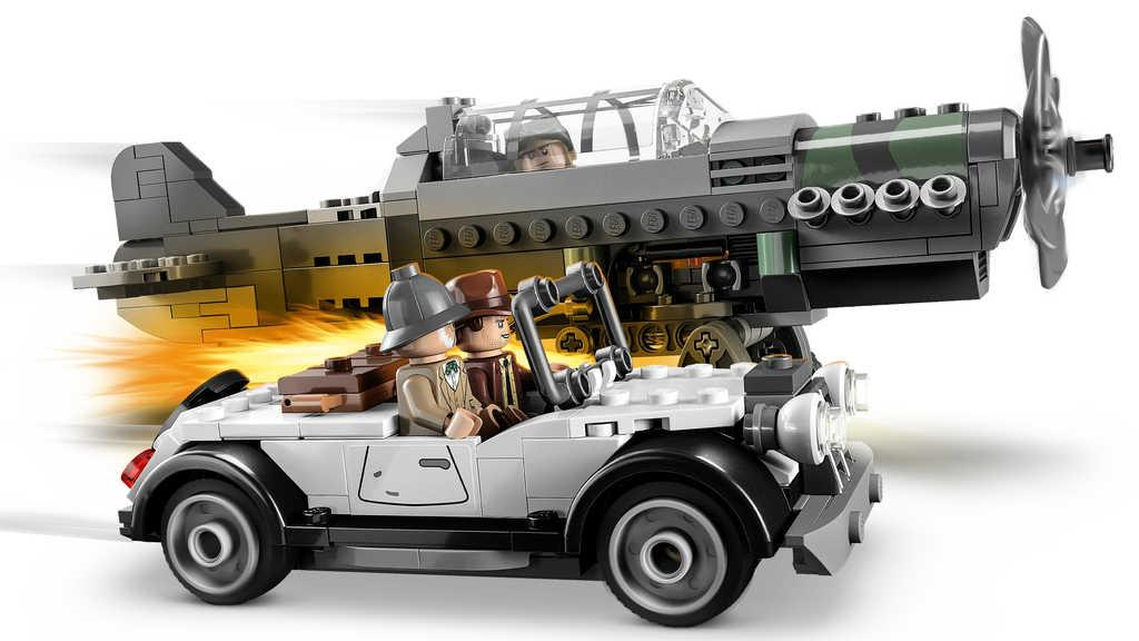 ds47590035_lego_indiana_jones_honicka_s_letounem_77012_stavebnice_6