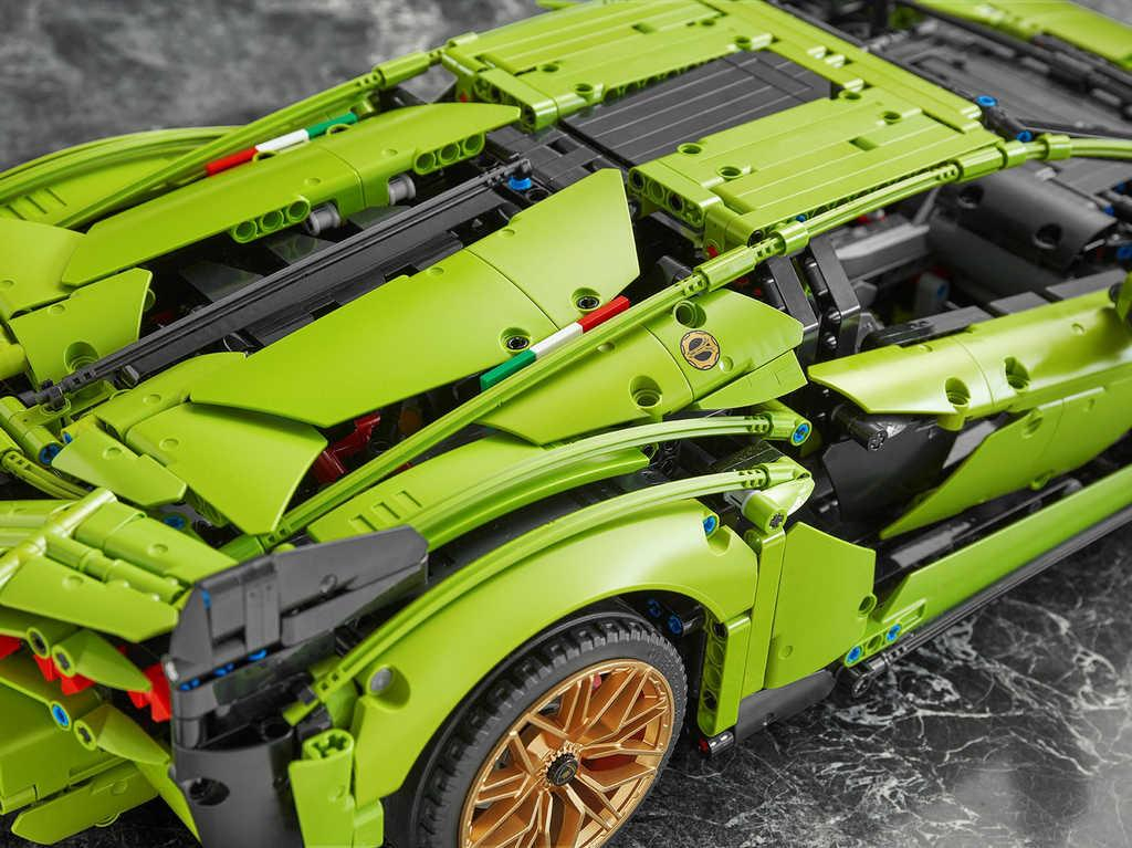 ds56005581_lego_technic_auto_lamborghini_sian_fkp_37_42115_stavebnice_5